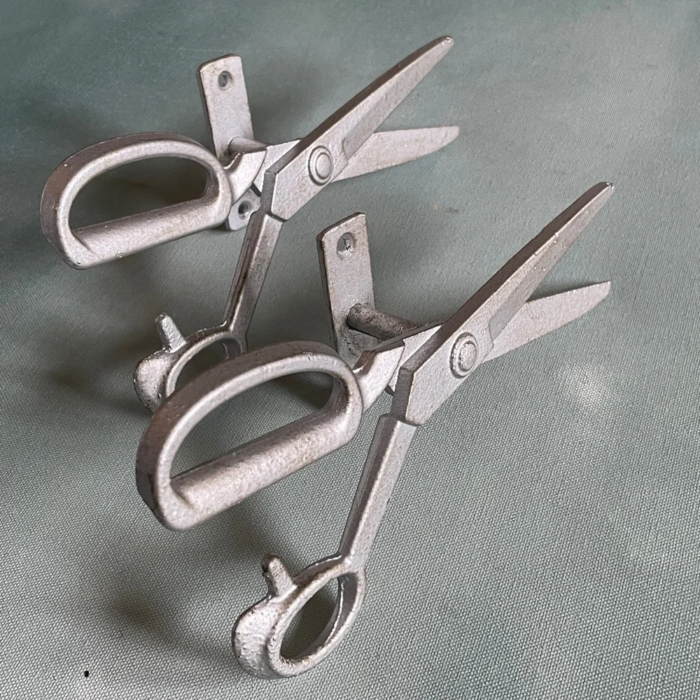 Metal Scissor Shears Coat Hooks